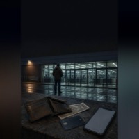 . День, когда деньги на счетах и в карманах стали бесполезны